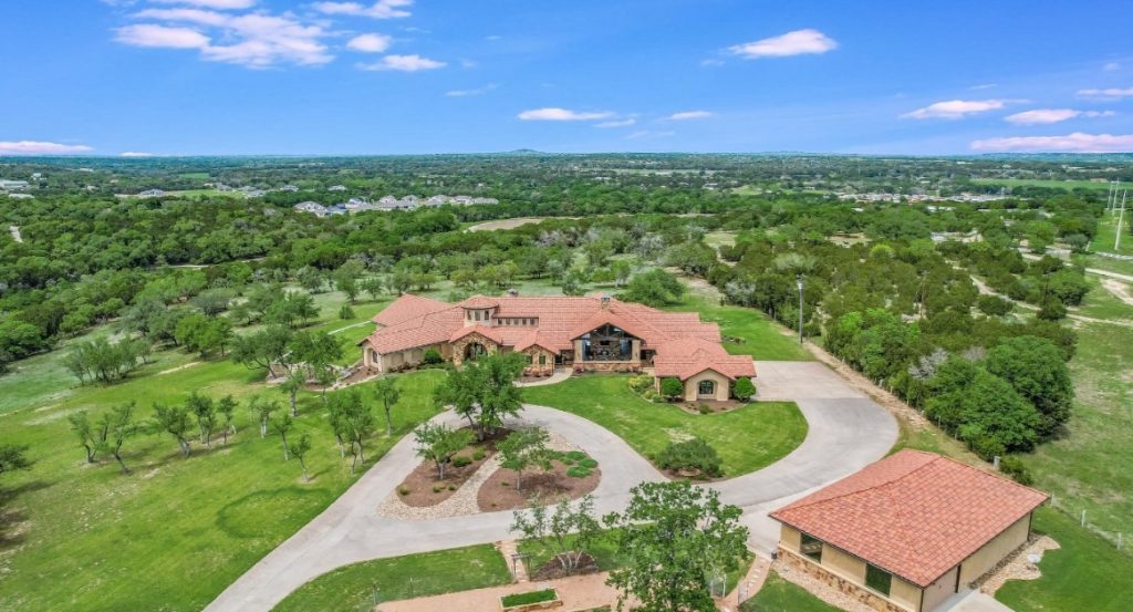 5 bedrooms and 4.5 baths