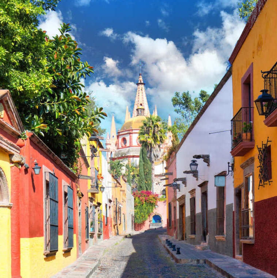 This Beautiful Colonial Destinat...