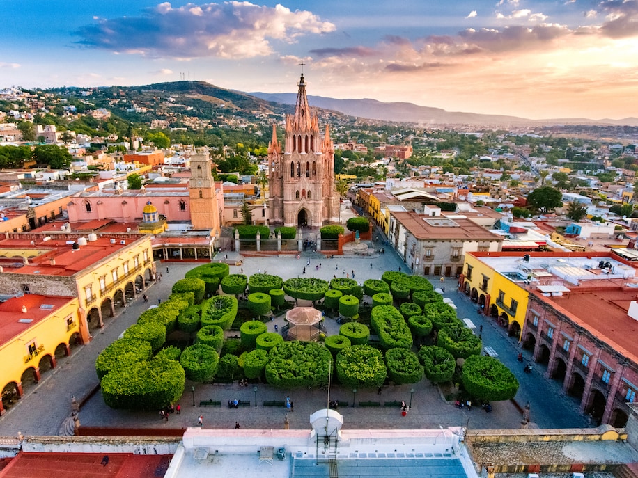 In central Mexico, a retreat tha...