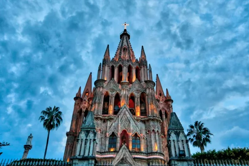 san-miguel-de-allende-cathedral
