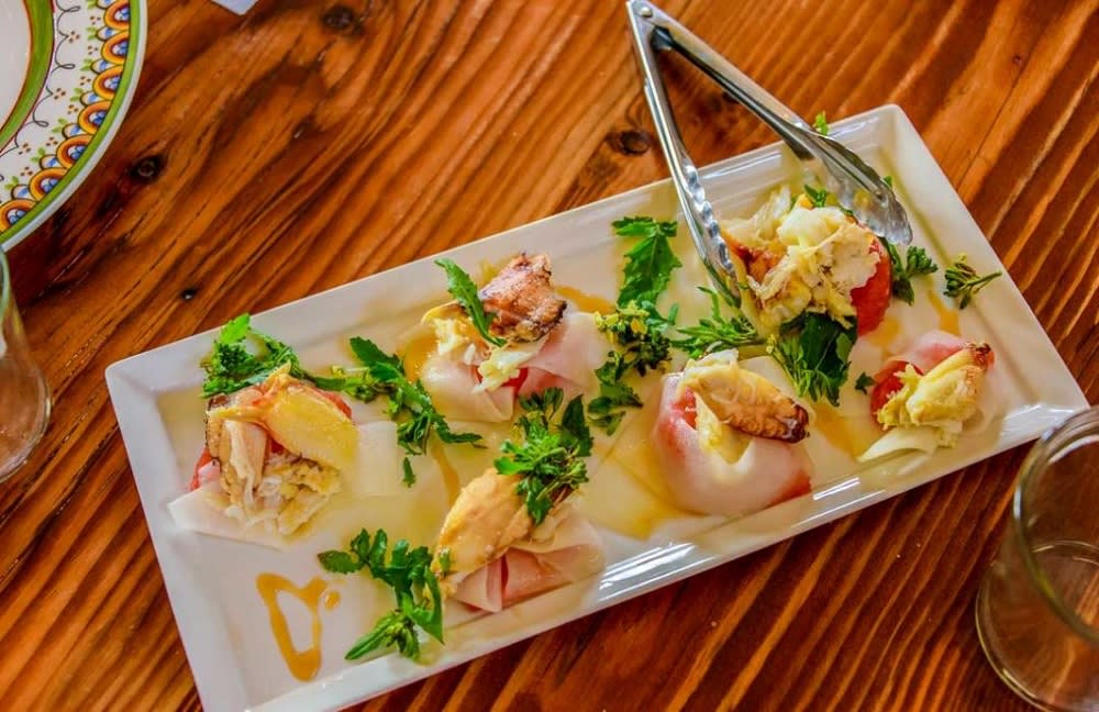 7 Amazing Local Seafood Restaurants on Whidbey Island
