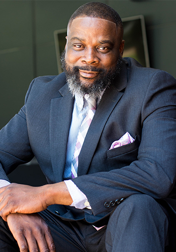 Agent - Demetrius  Ford