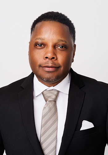 Agent - Juwon  McCall
