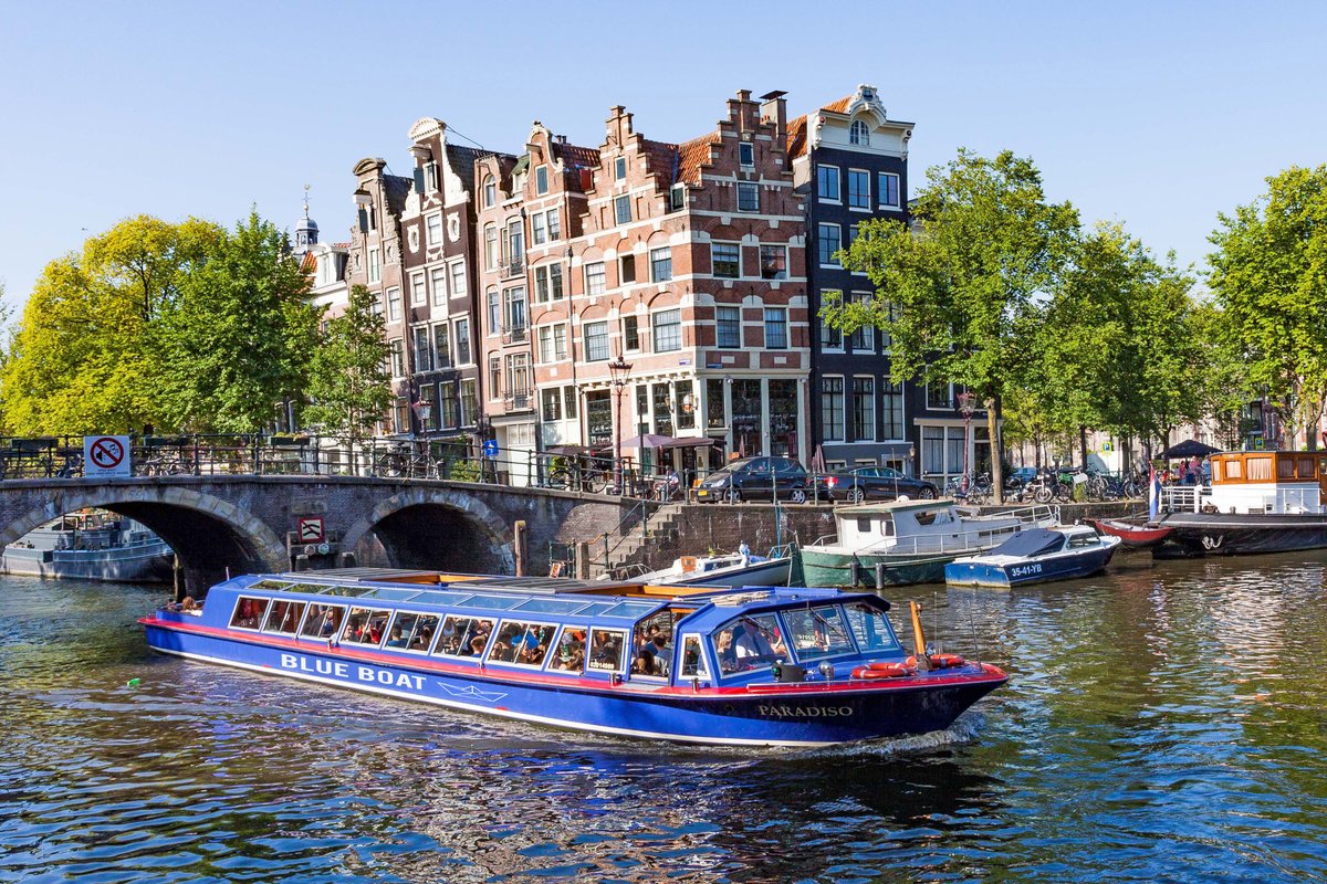 Canal Cruise Amsterdam