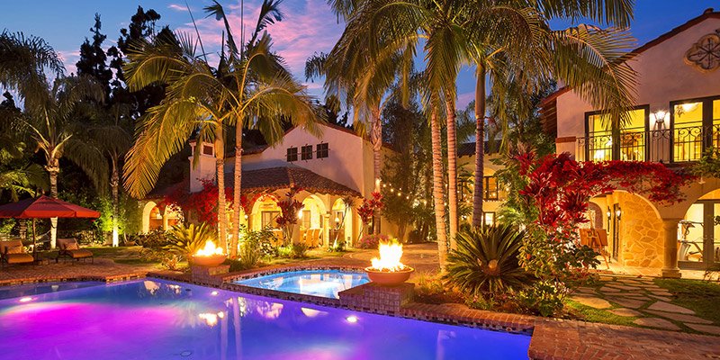 WSJ: Hollywood Screenwriter Lists in San Juan Capistrano for $9.995 Million