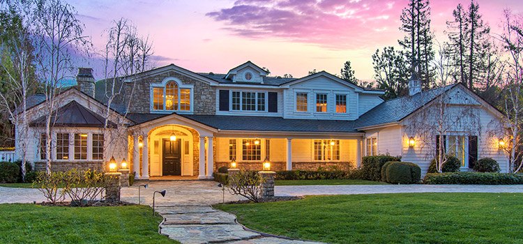 LA Times: Former Laker Derek Fisher scores a $6-million home sale in Hidden Hills