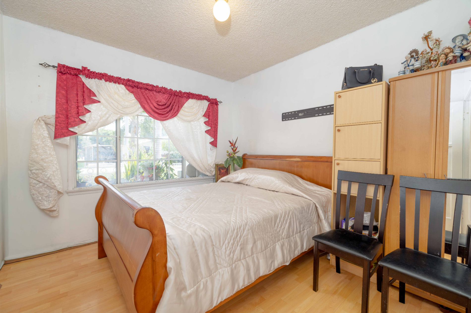 listing