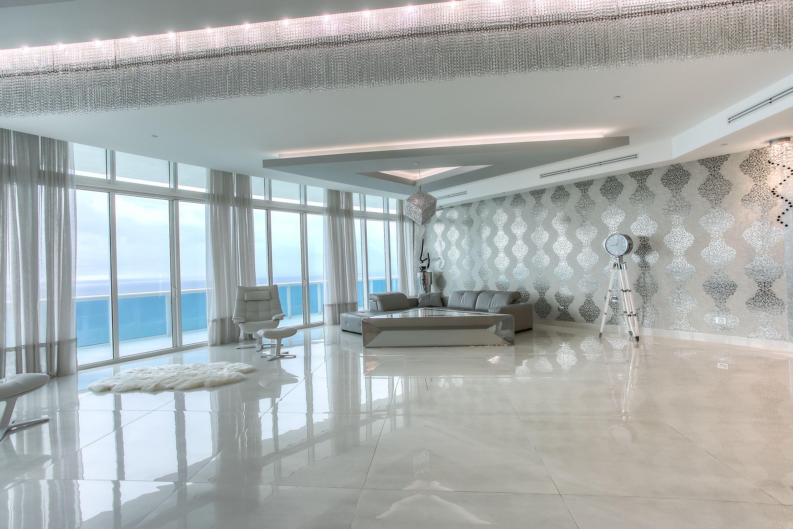 2 711 S Ocean Dr PH2-2