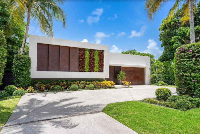 Boynton Beach Waterfront & Luxury Homes for Sale