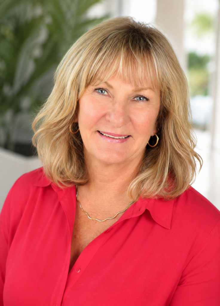 Pat  Holmes