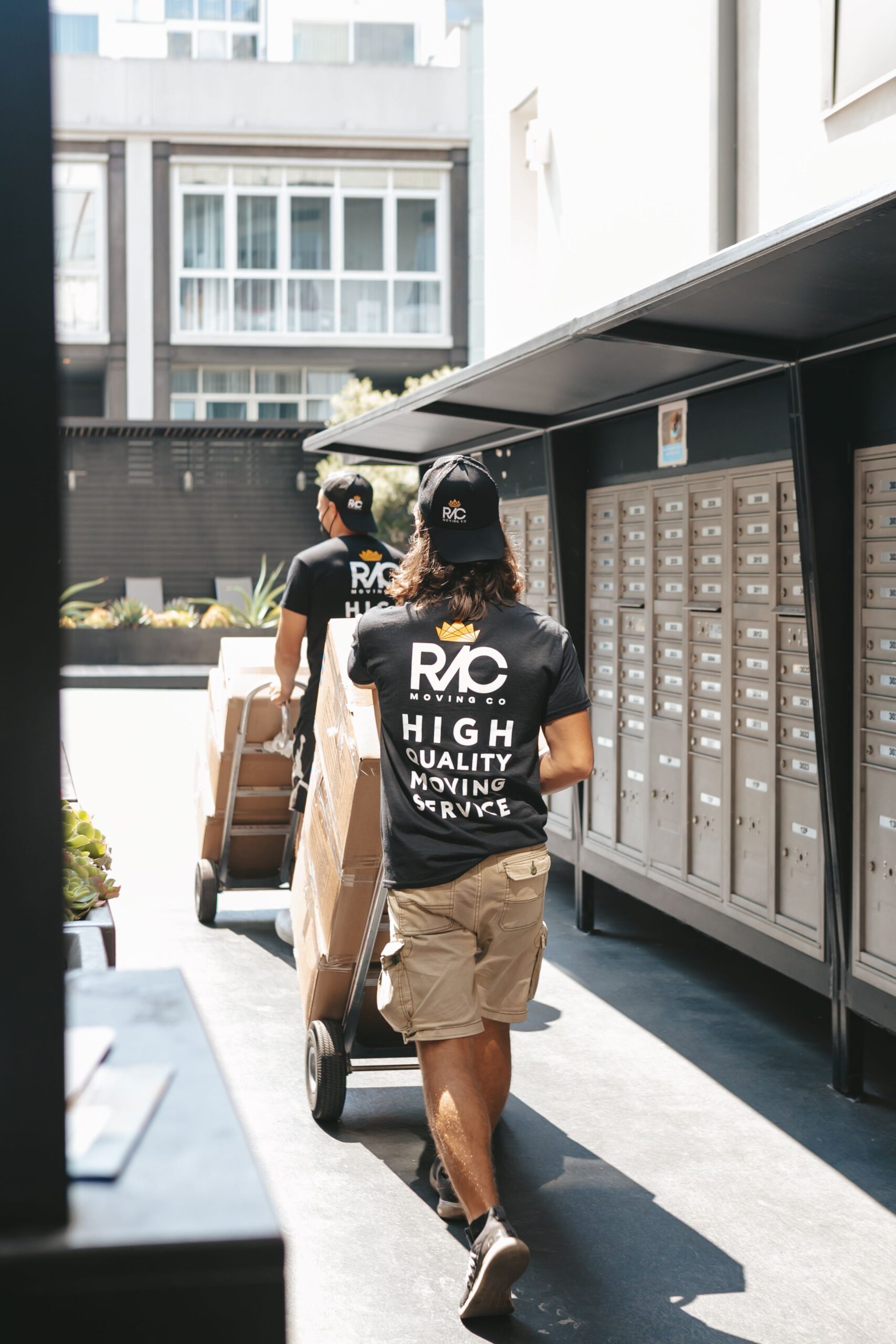 6 Lessons We’ve Learned Helping Clients Relocate to Las Vegas From Out of State