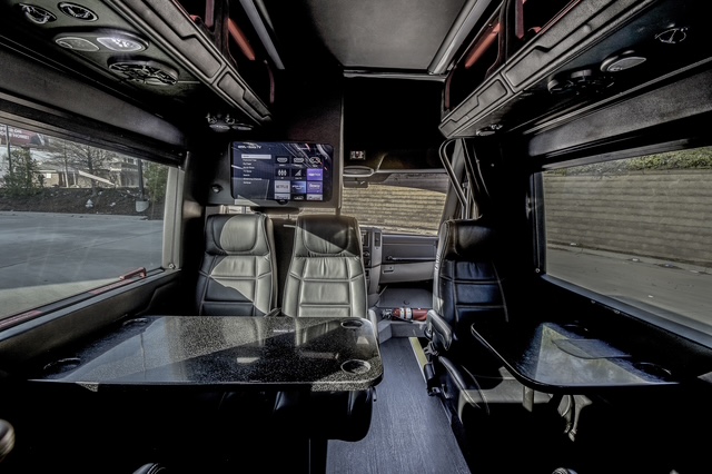 Sprinter Van Photo