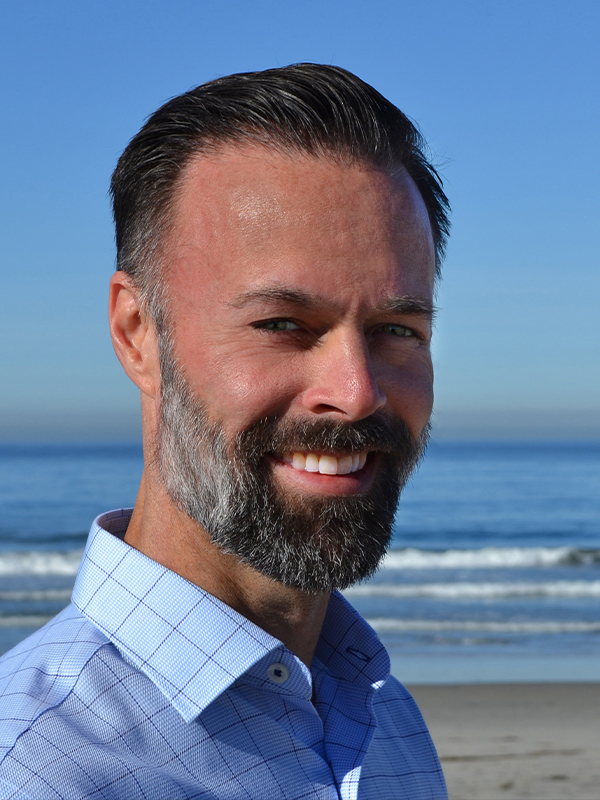 Greg Lenac | Agent Photo