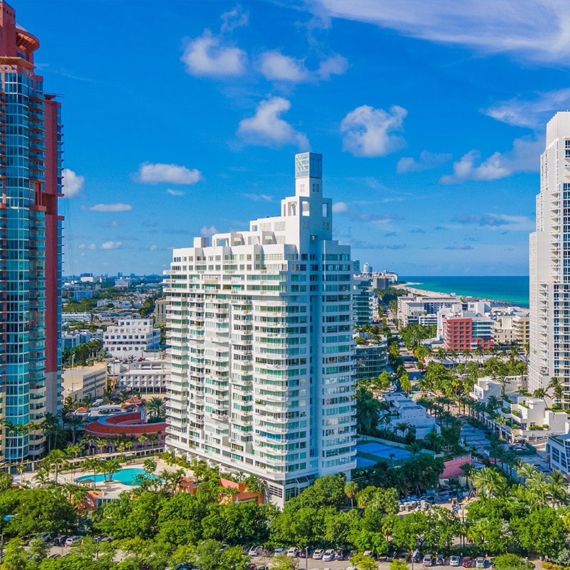 South Pointe Tower Photo