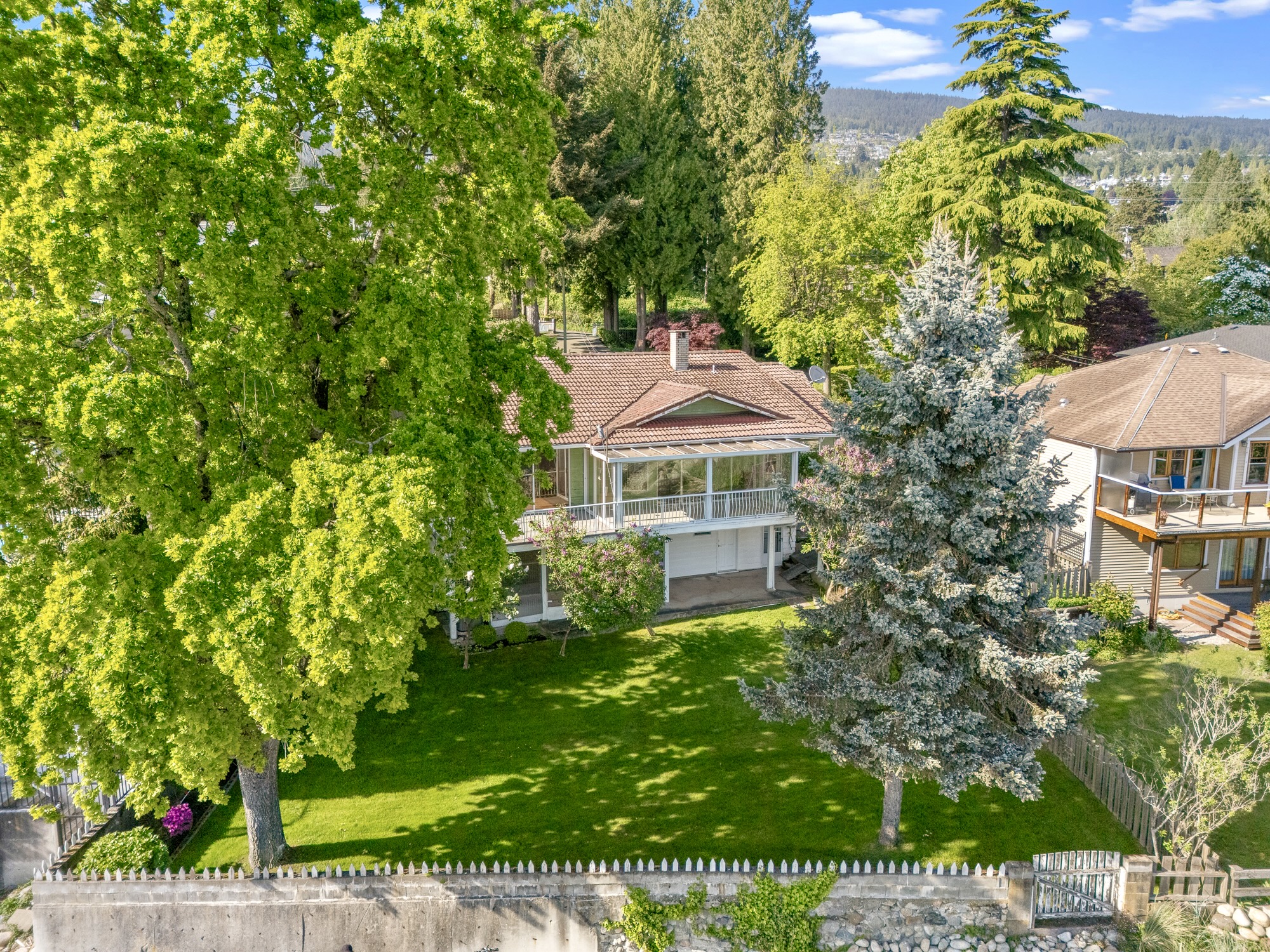 Listing Image #8