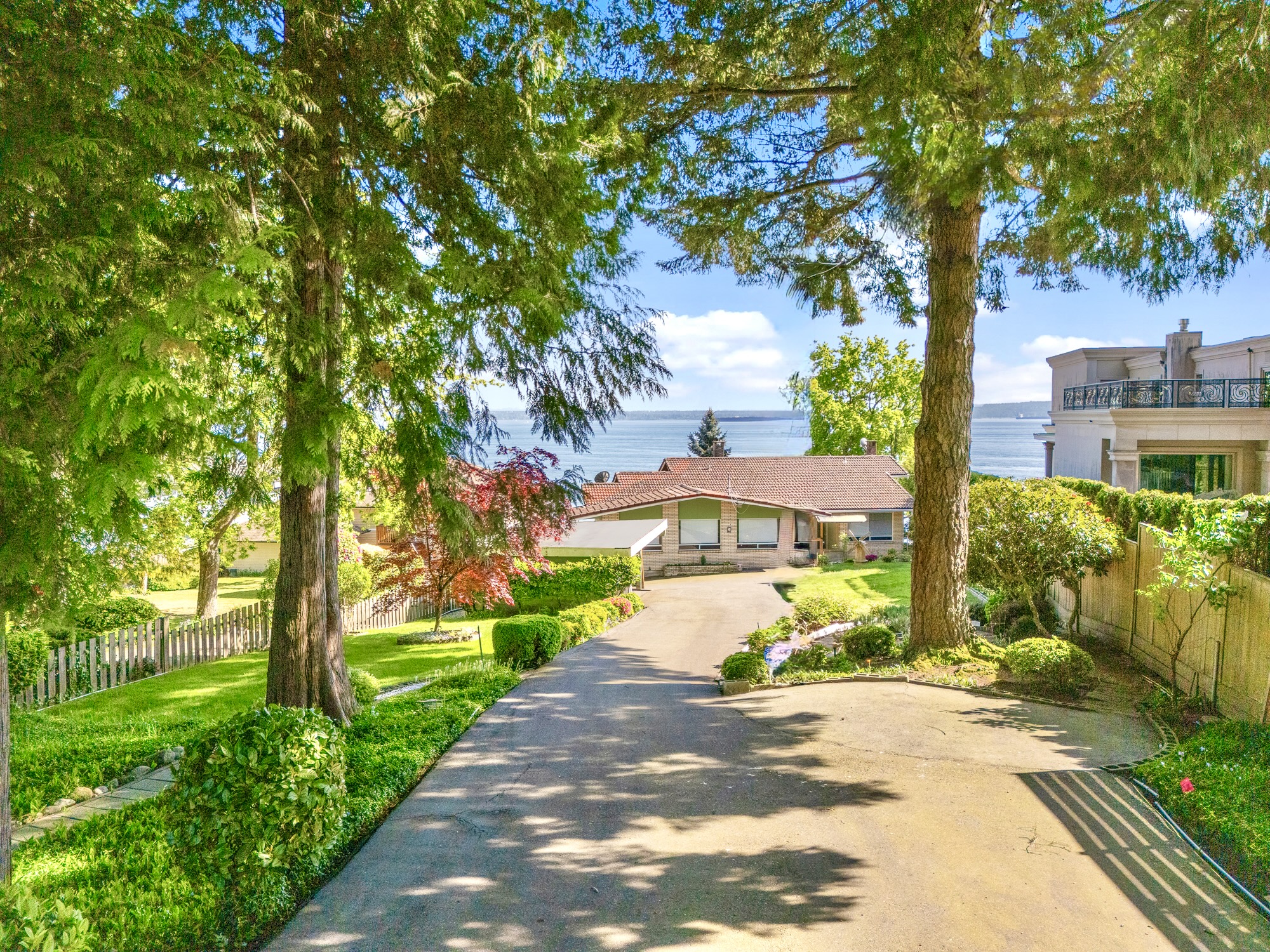 Listing Image #12