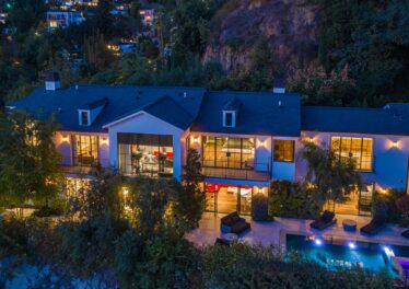 1500 Forest Knoll Drive