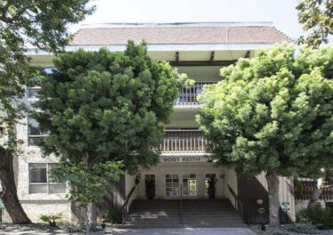 838 N Doheny Dr #1005