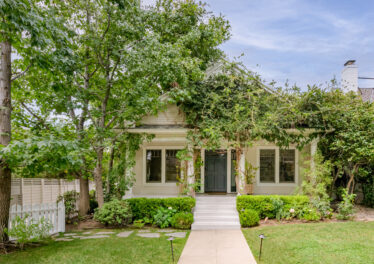 1357 N Orange Grove Ave