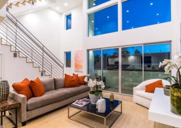 5405 W Wilshire Vista Ln