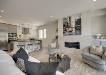 611 N Orlando Ave #201