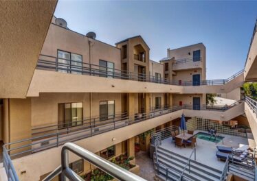 16137 W Sunset Blvd #202