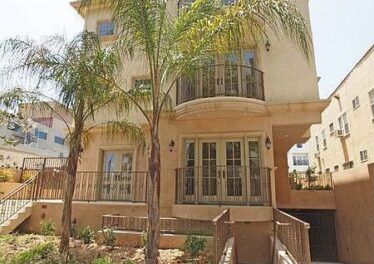 115 N Swall Dr. #119