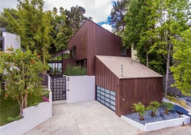 3995 Avenida Del Sol