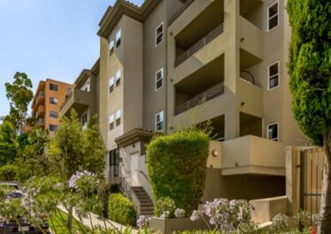 7249 Franklin Ave #201