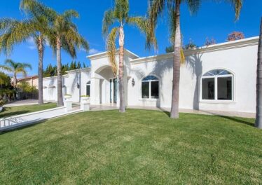 4162 Green Meadow Ct