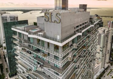 1300 S Miami Ave #UPH7