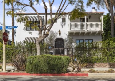 8937/8935 Rangely Ave