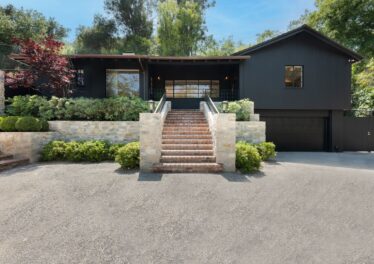 2505 Benedict Canyon Dr