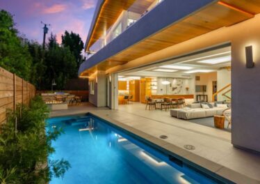 4005 Dixie Canyon Ave