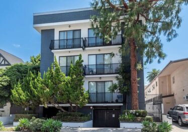 126 N Croft Ave #102