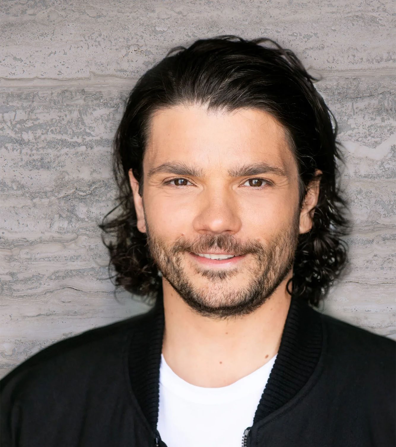 Agent - Michael LaMontagna