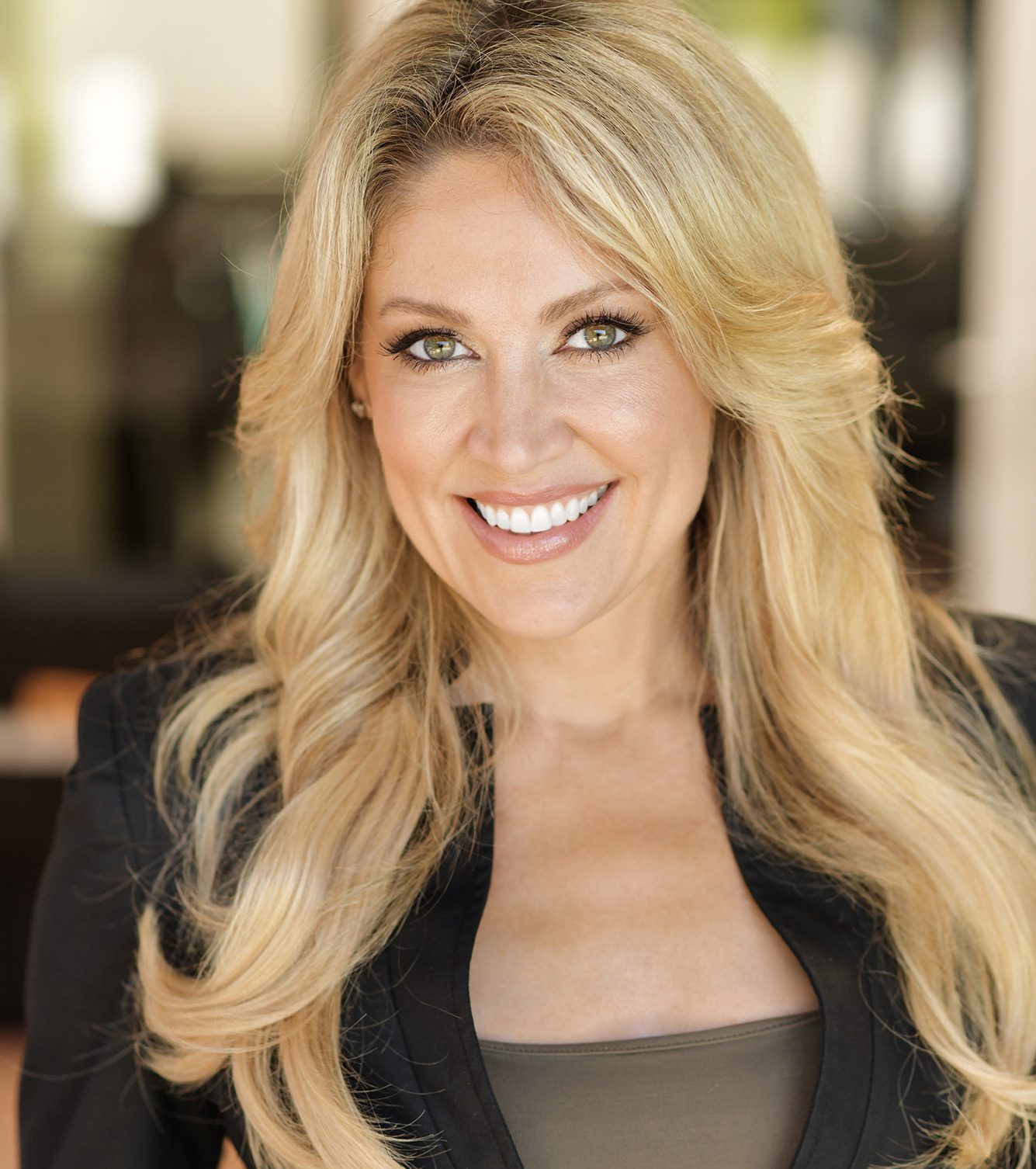 Agent - Jennifer Puz