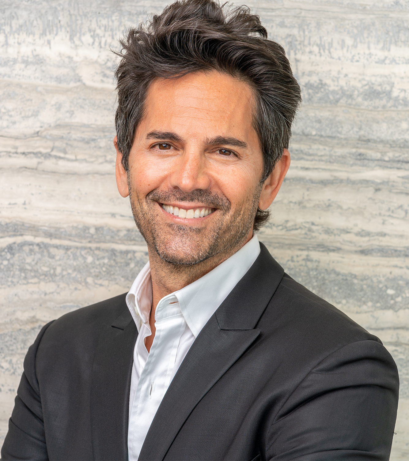 Agent - Michael Sutton