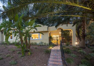 5247 San Feliciano Dr