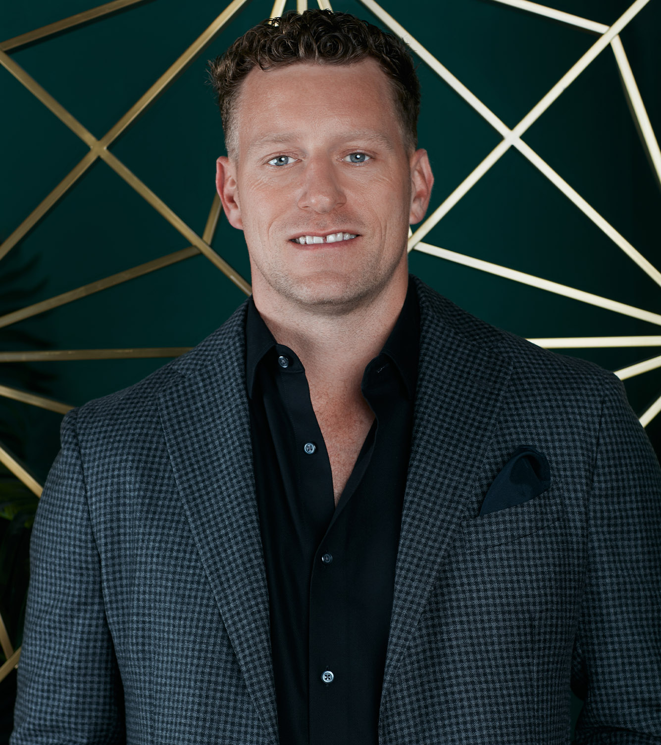 Agent - Alec Petitte