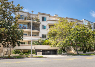 1825 S Beverly Glen Blvd #406