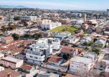 227 N Burlington Ave