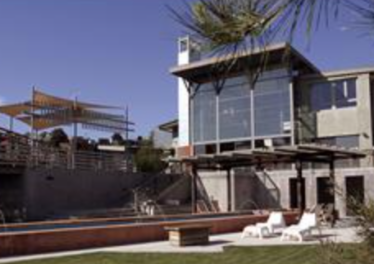 1900 Sunset Plaza Dr