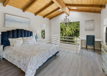 5138 TOPANGA CANYON BLVD