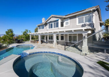 3935 Rock Hampton Dr