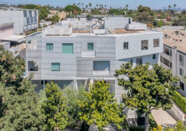 1030 N Kings Rd #201