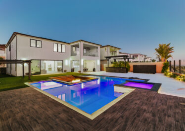 11811 N Greenwood Dr