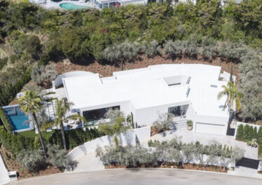 1731 Rising Glen Road