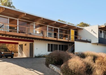 7820 Mulholland Drive