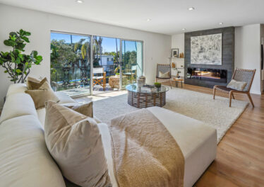 404 San Vicente Blvd #207